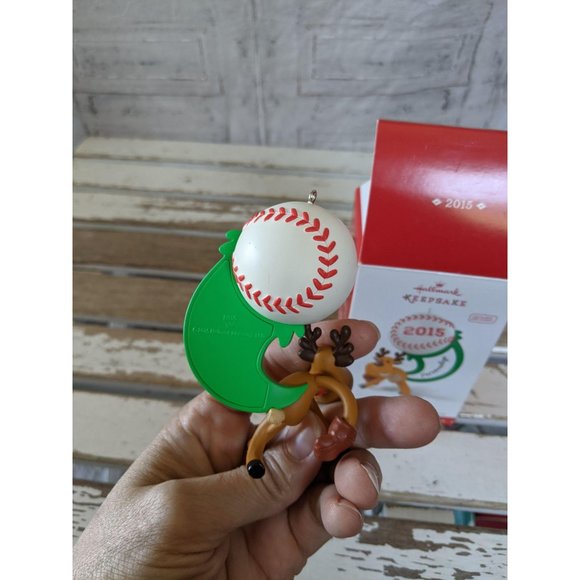 Hallmark star slugger softball baseball 2015 ornam - Picture 6 of 6